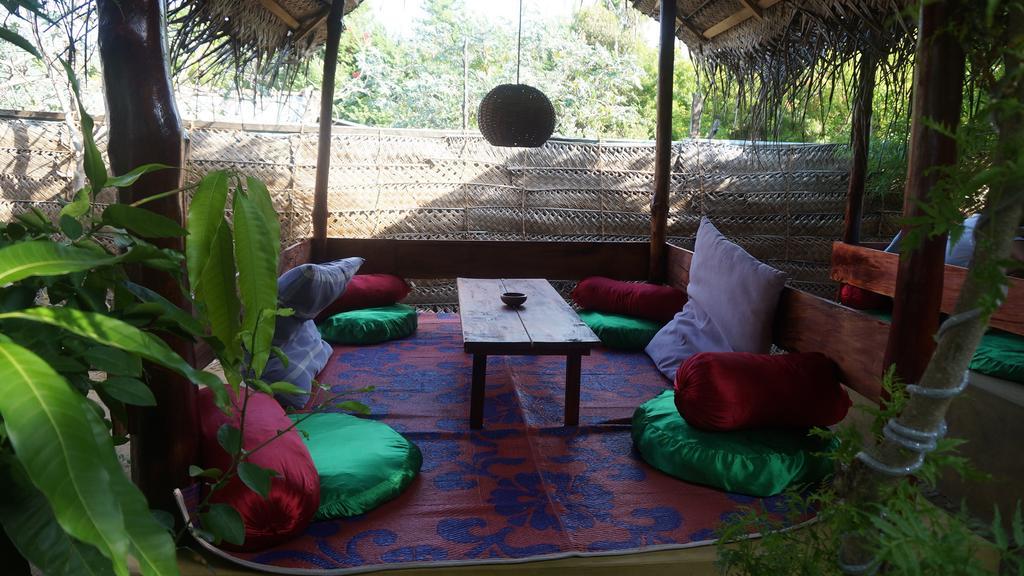 Zimbay Guest House Vịnh Arugam Ngoại thất bức ảnh