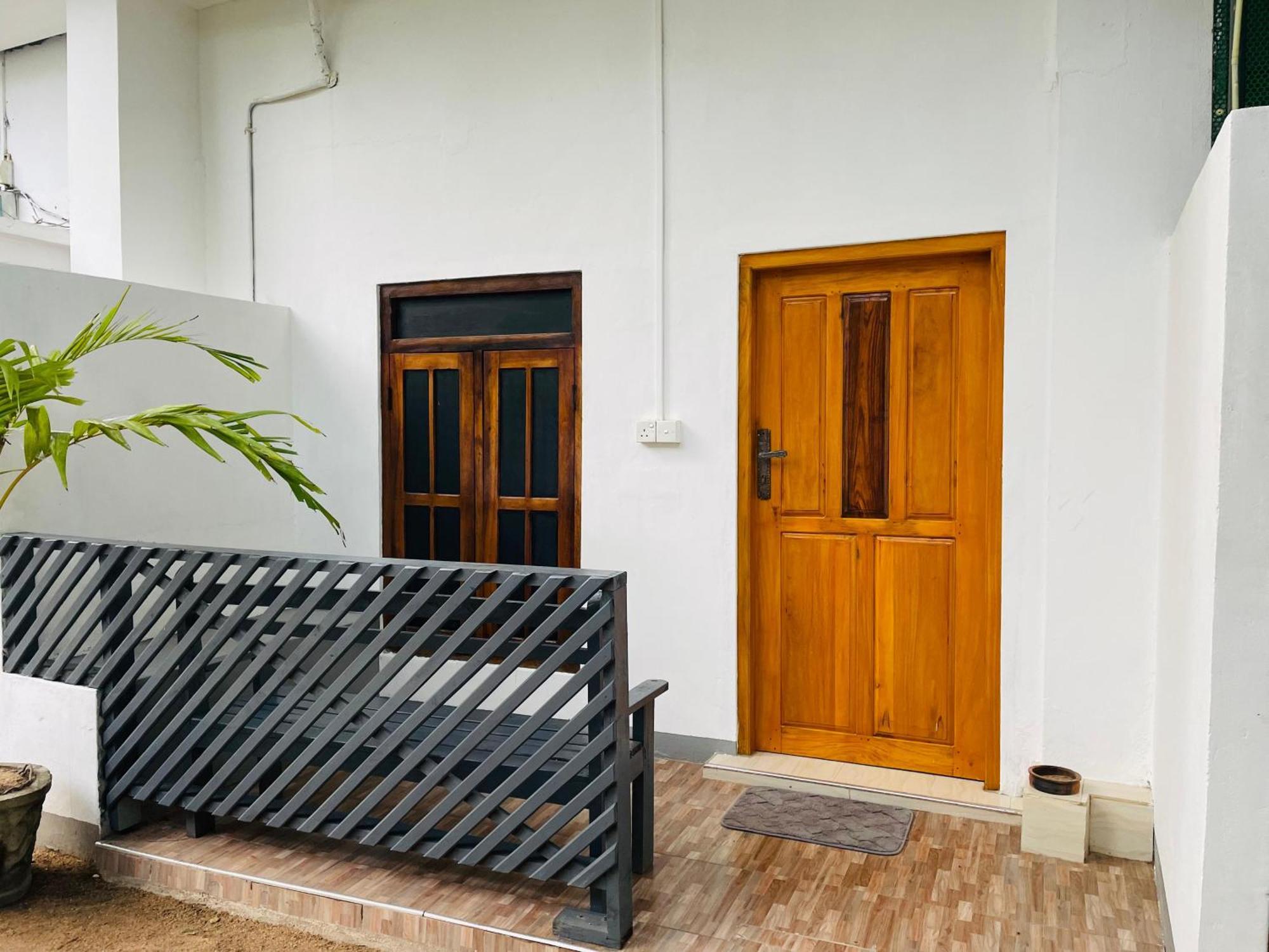 Zimbay Guest House Vịnh Arugam Ngoại thất bức ảnh