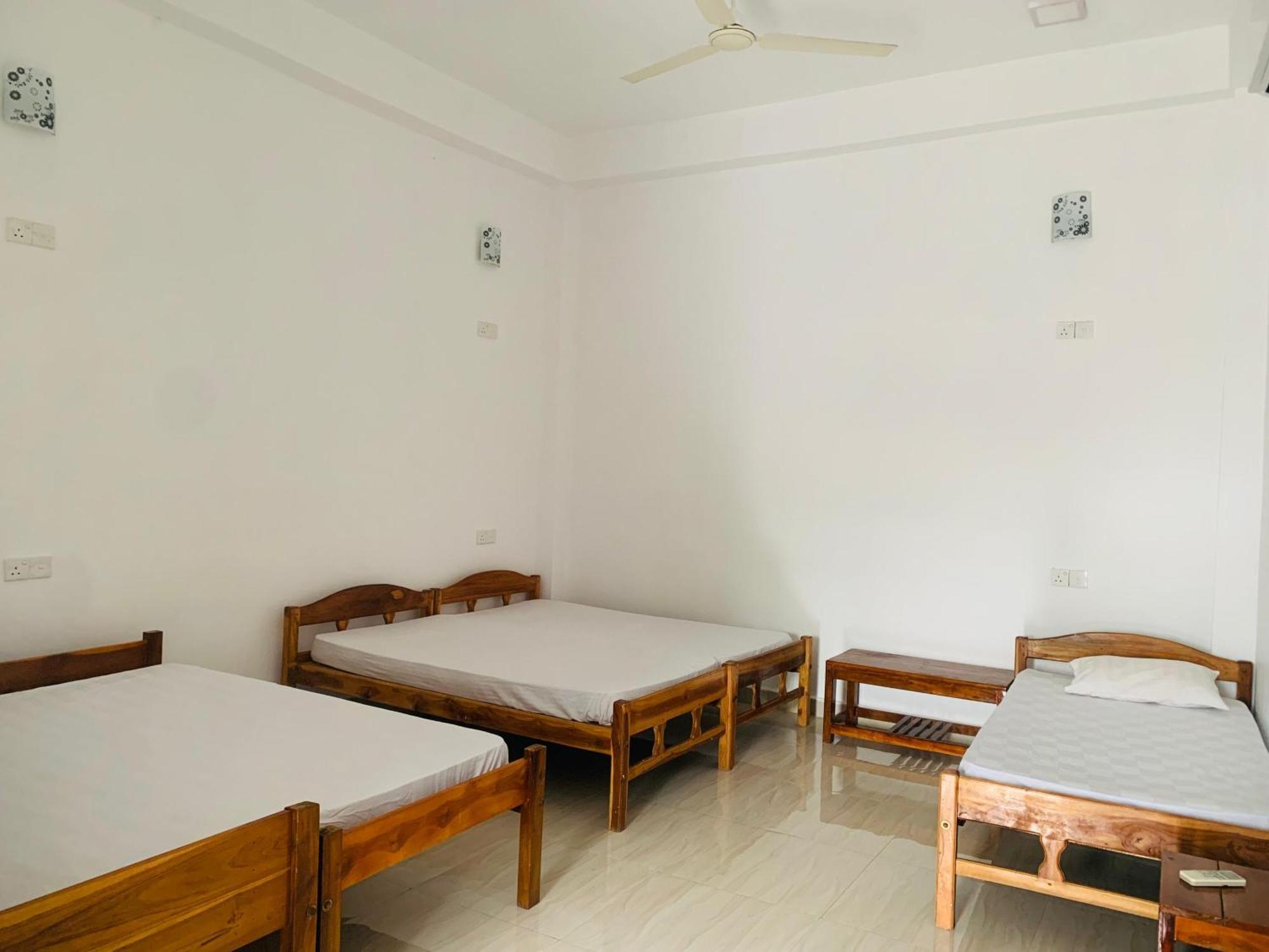 Zimbay Guest House Vịnh Arugam Ngoại thất bức ảnh