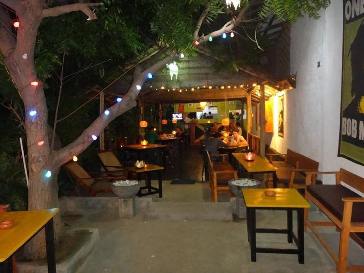 Zimbay Guest House Vịnh Arugam Ngoại thất bức ảnh
